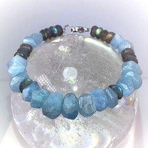 Aquamarine & Labradorite Gemstone Bracelet!